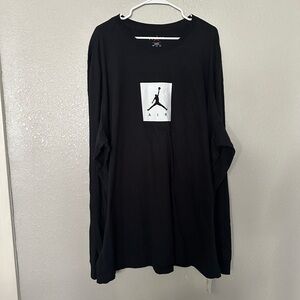 NWT Men’s Nike Long Sleeve Crewneck Air Jordan Shirt
